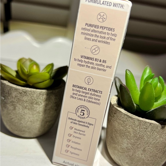 CETAPHIL HEALTHY RENEW FACE SERUM - Picture 3 of 4